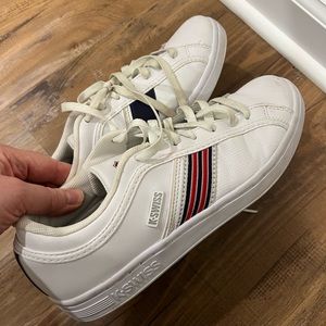 KSwiss men’s shoes.  Great condition